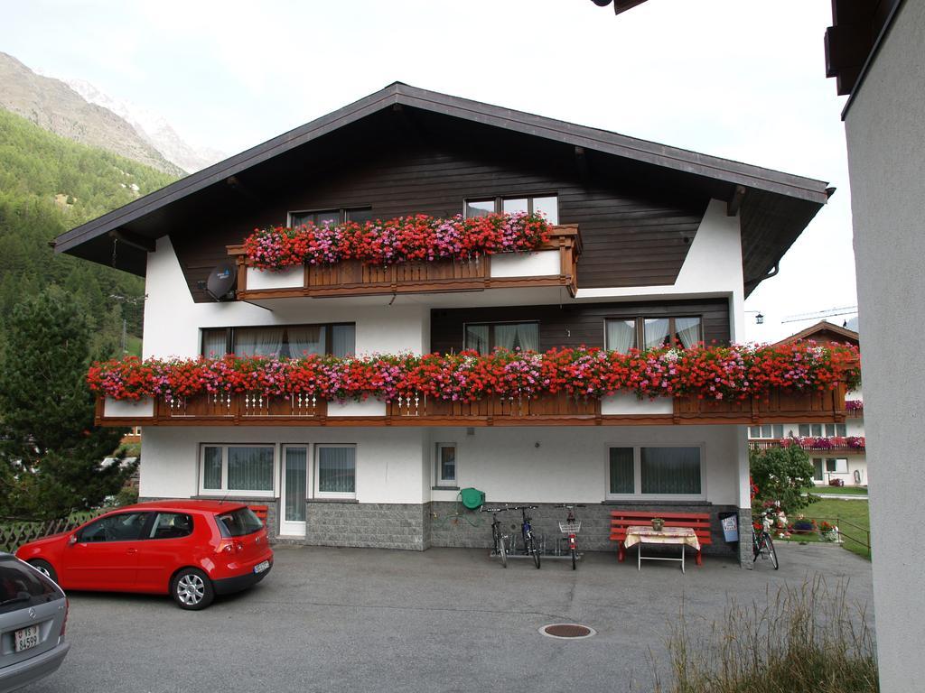 Ferienhaus Perle Saas-Grund Zimmer foto